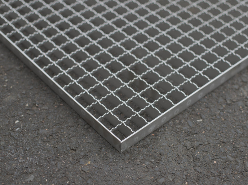 Edelstahlrost 1000x1000 30/30 30/2 R12 V2A