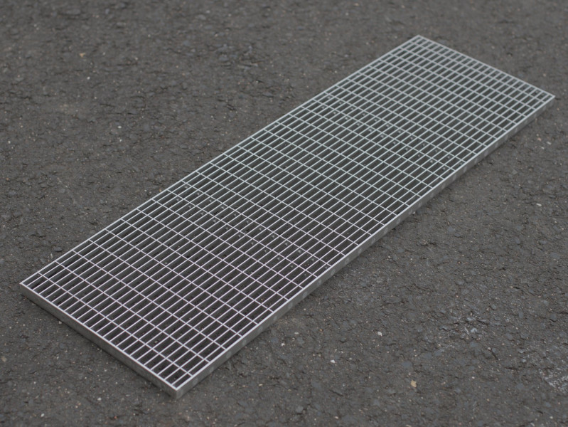 Edelstahlrost 300x1000 30/10 20/2