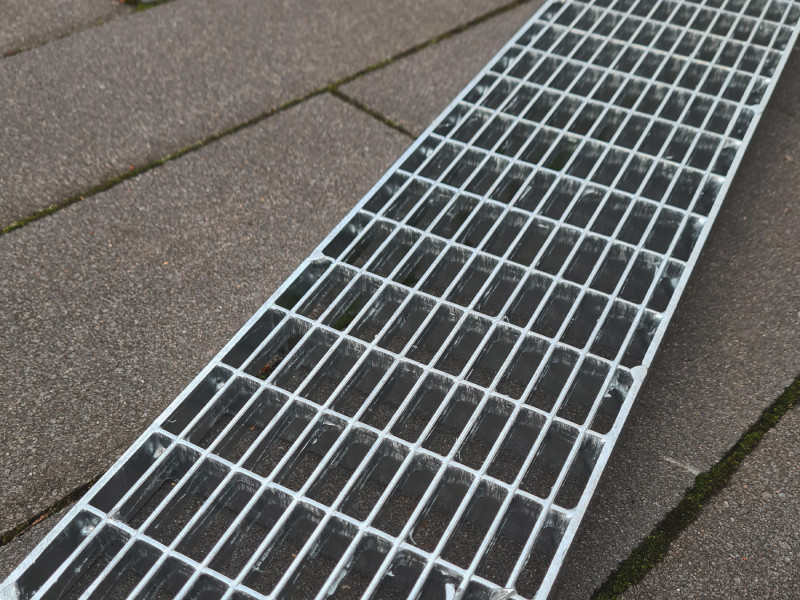 Rinnenrost 250x1000 30/10 20/2 Rinnenrost 250x1000 30/10 20/2