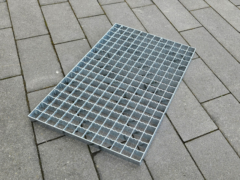 Rutschhemm. Pressrost 400x600 30/30 30/2